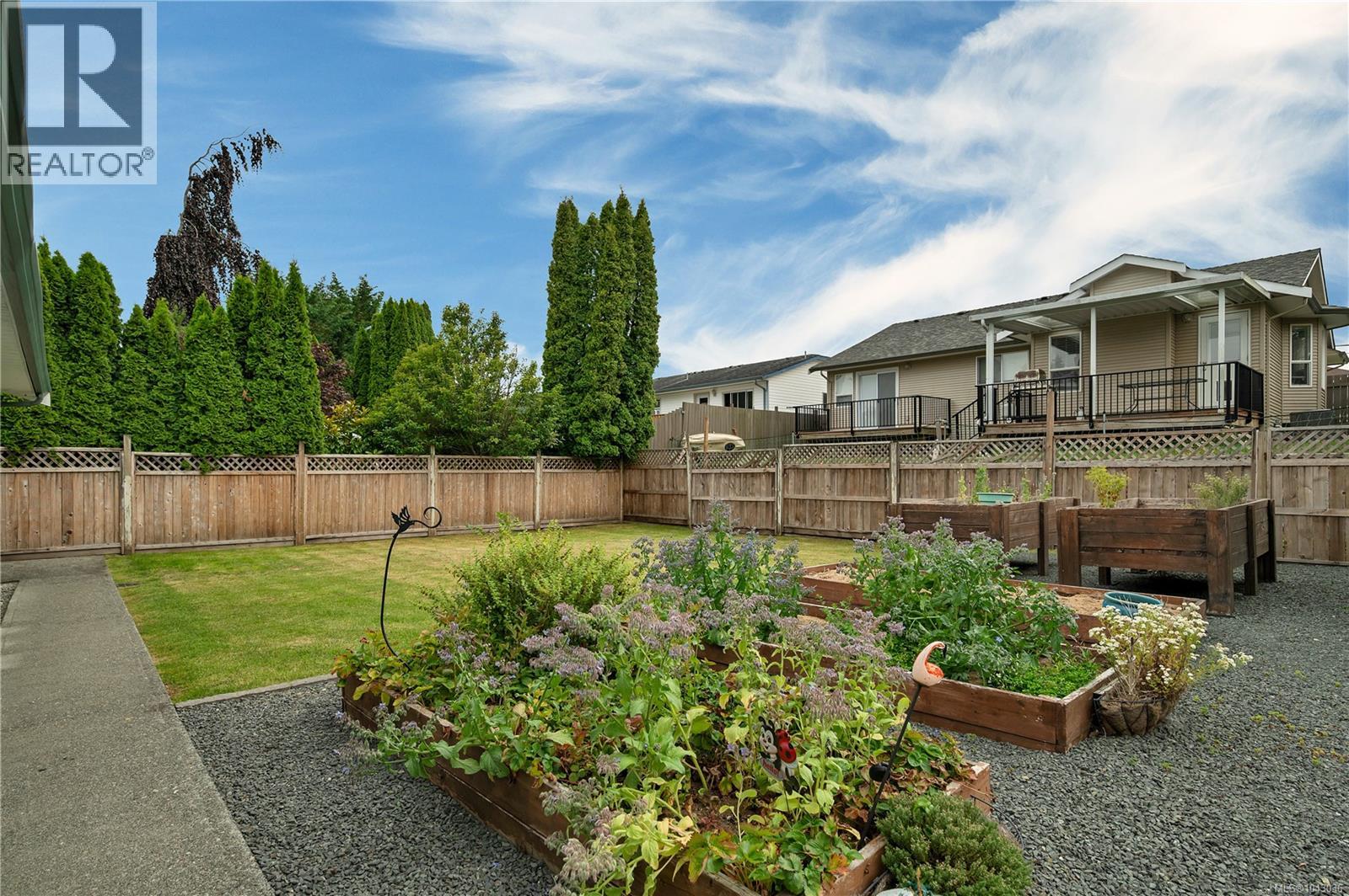 428 Raza Pl, Campbell River, British Columbia  V9W 6T3 - Photo 4 - 1043036