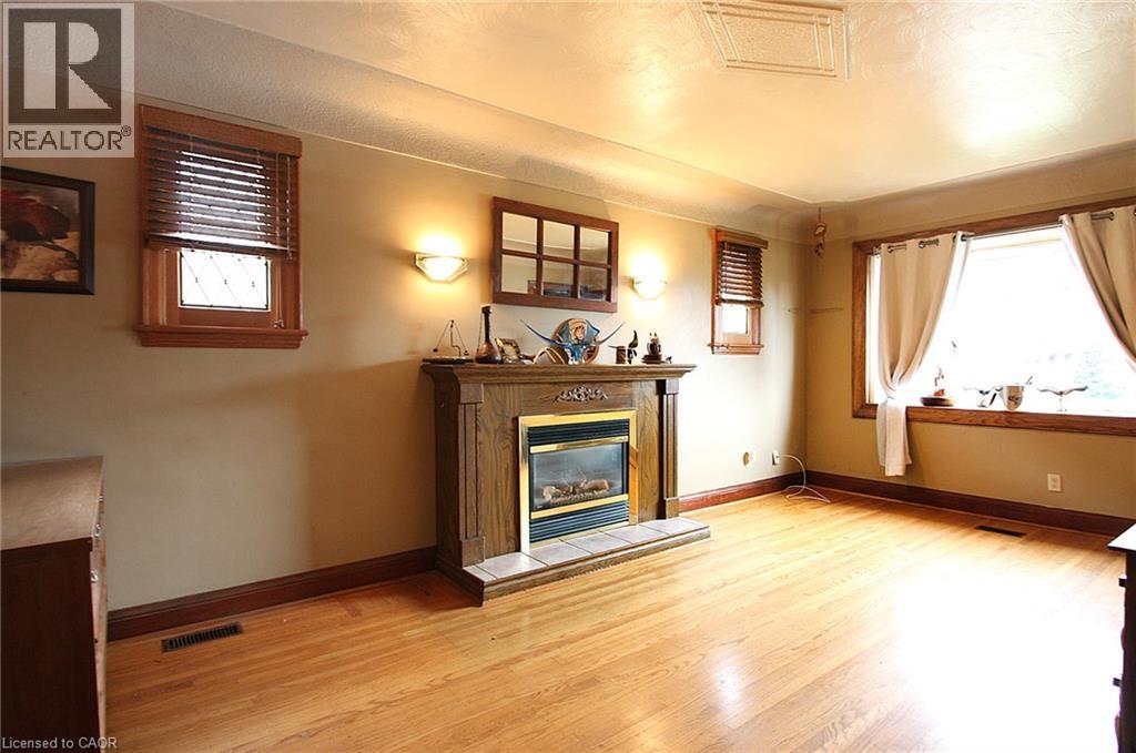 35 Barons Avenue S, Hamilton, Ontario  L8K 2Y1 - Photo 6 - 40850028