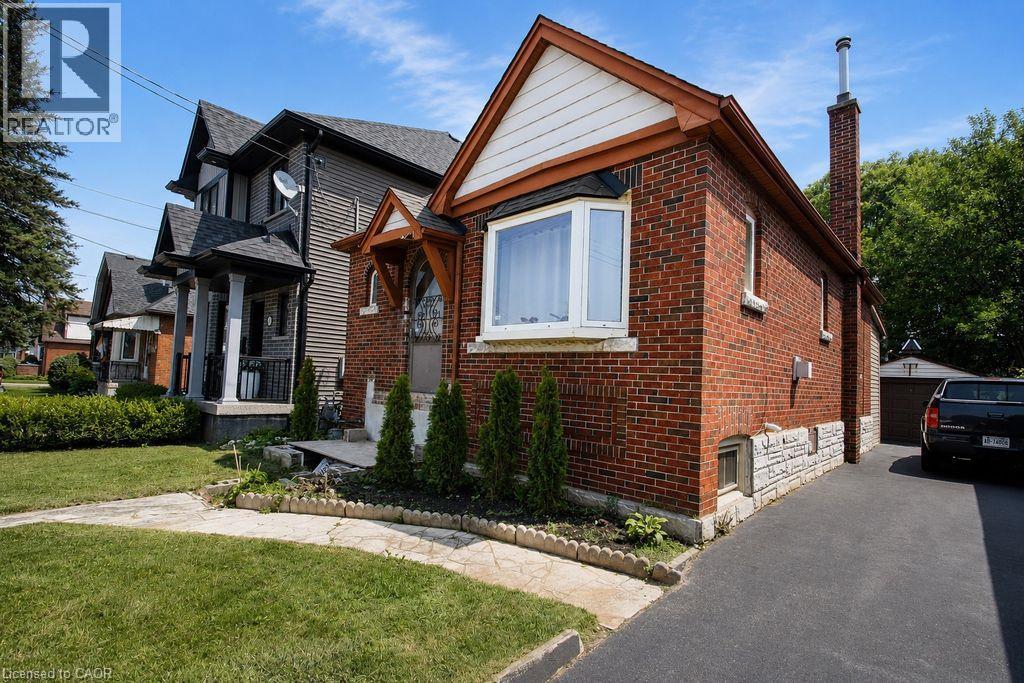 35 Barons Avenue S, Hamilton, Ontario  L8K 2Y1 - Photo 4 - 40850028