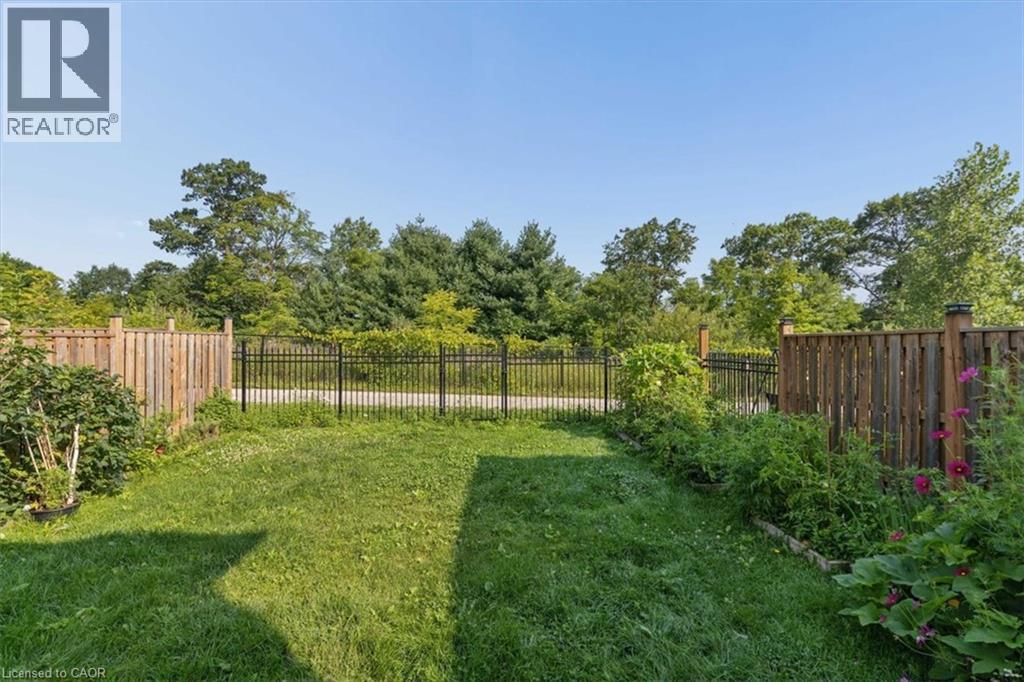 242 Moorlands Crescent, Kitchener, Ontario  N2R 0B3 - Photo 36 - 40855798