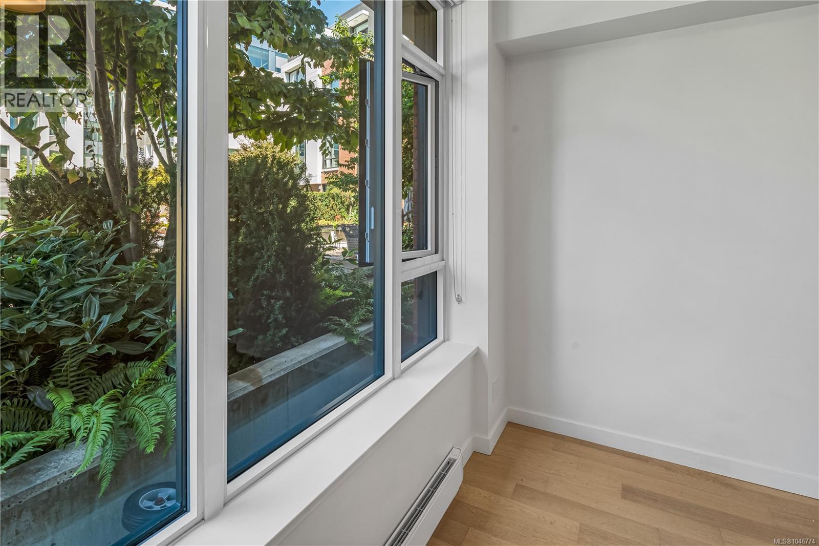 116 530 Michigan St, Victoria, British Columbia  V8V 0G2 - Photo 22 - 1046774