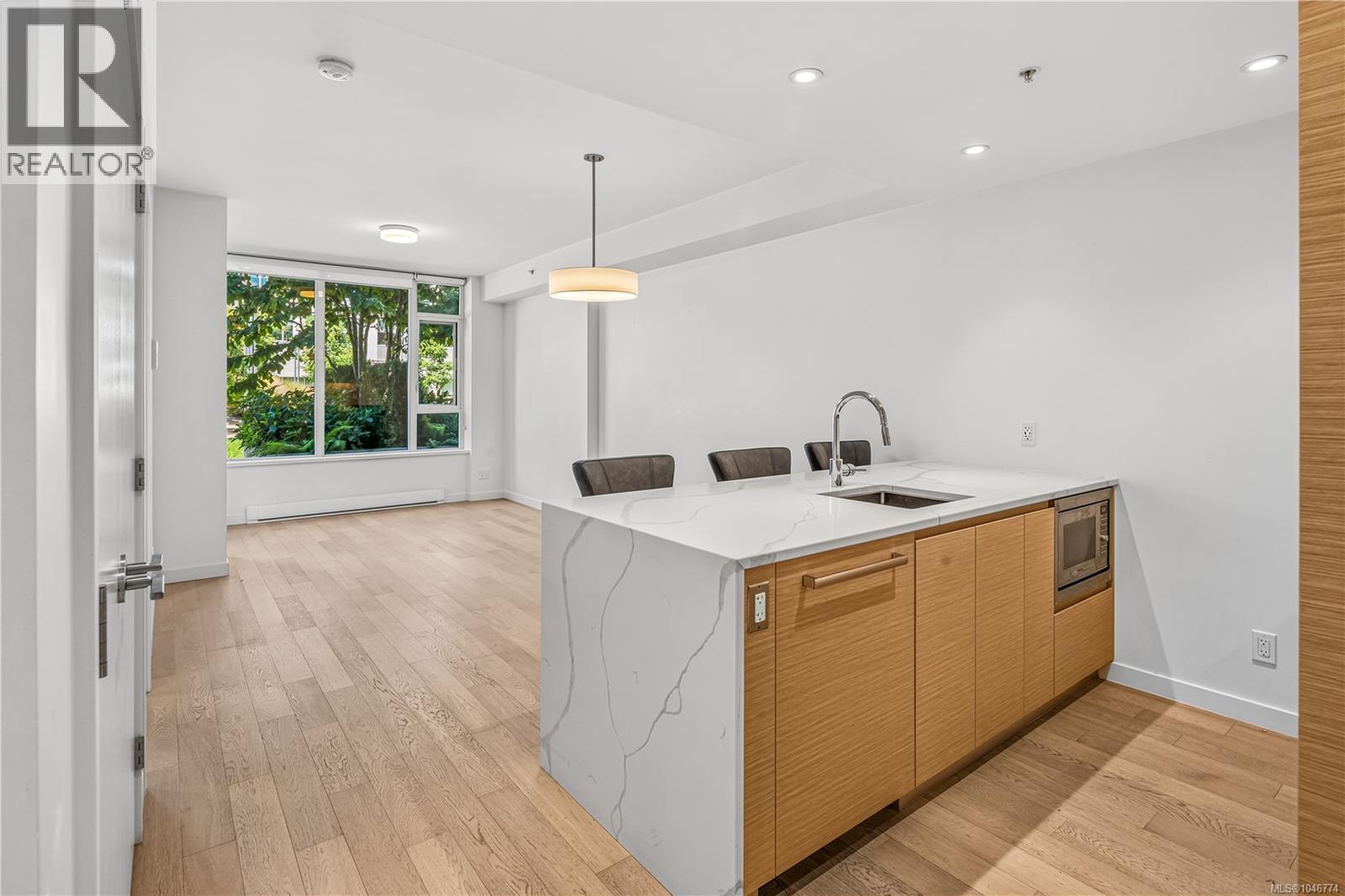 116 530 Michigan St, Victoria, British Columbia  V8V 0G2 - Photo 6 - 1046774