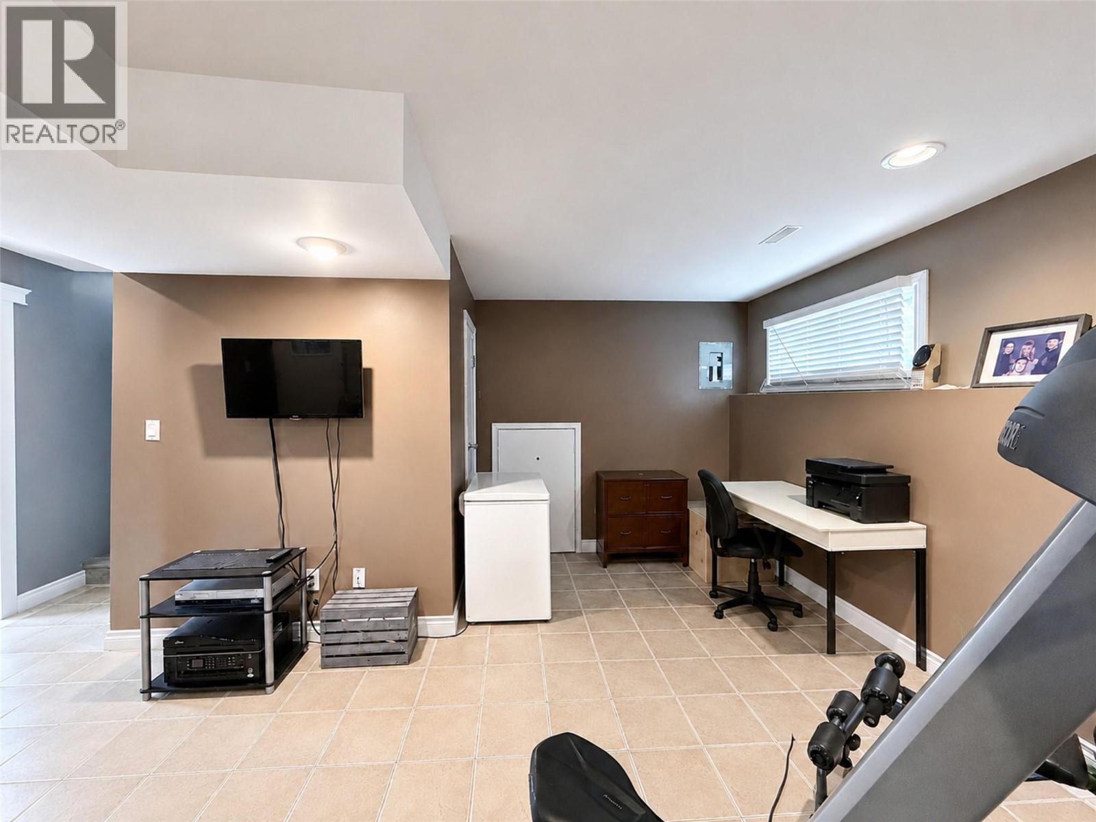 1801 Mt Sinclair Avenue N, Cranbrook, British Columbia  V1C 6B8 - Photo 37 - 10397591