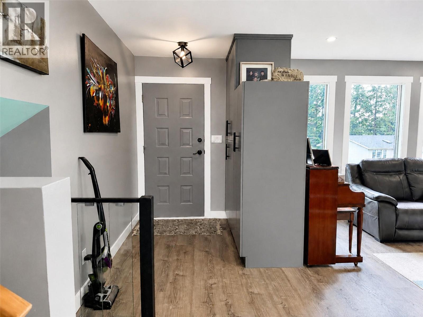 1801 Mt Sinclair Avenue N, Cranbrook, British Columbia  V1C 6B8 - Photo 8 - 10397591