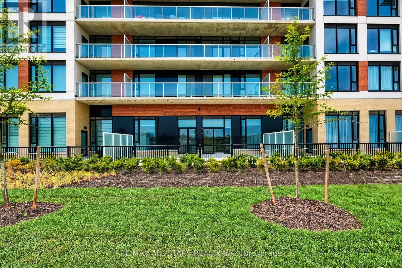 124 - 2 David Eyer Road, Richmond Hill, Ontario  L4S 0N6 - Photo 8 - N13676908