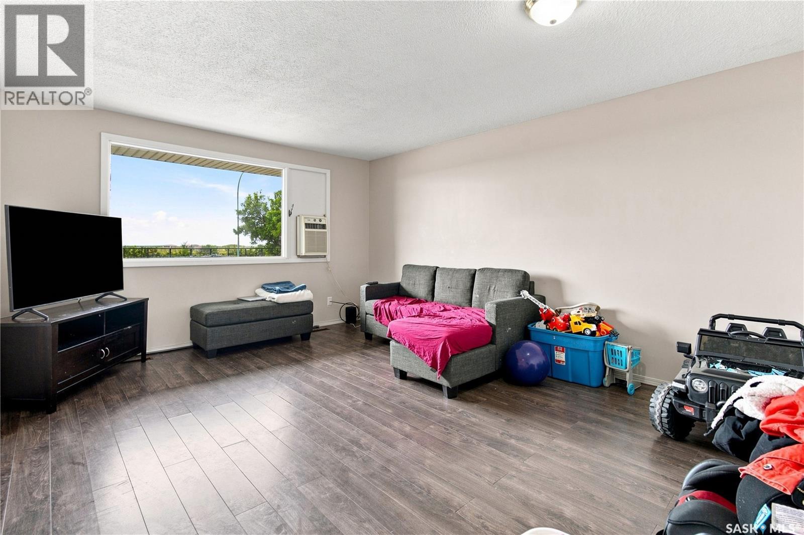 7110-7112 Dewdney Avenue, Regina, Saskatchewan  S4T 1E6 - Photo 26 - SK045644