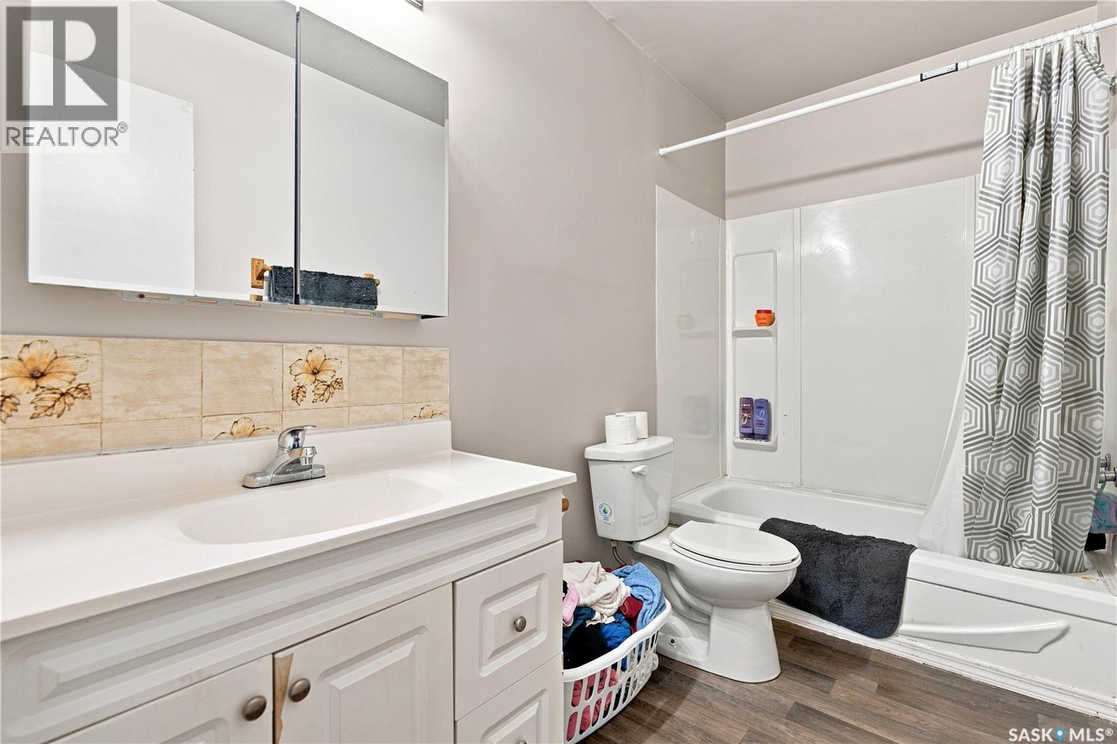 7110-7112 Dewdney Avenue, Regina, Saskatchewan  S4T 1E6 - Photo 31 - SK045644