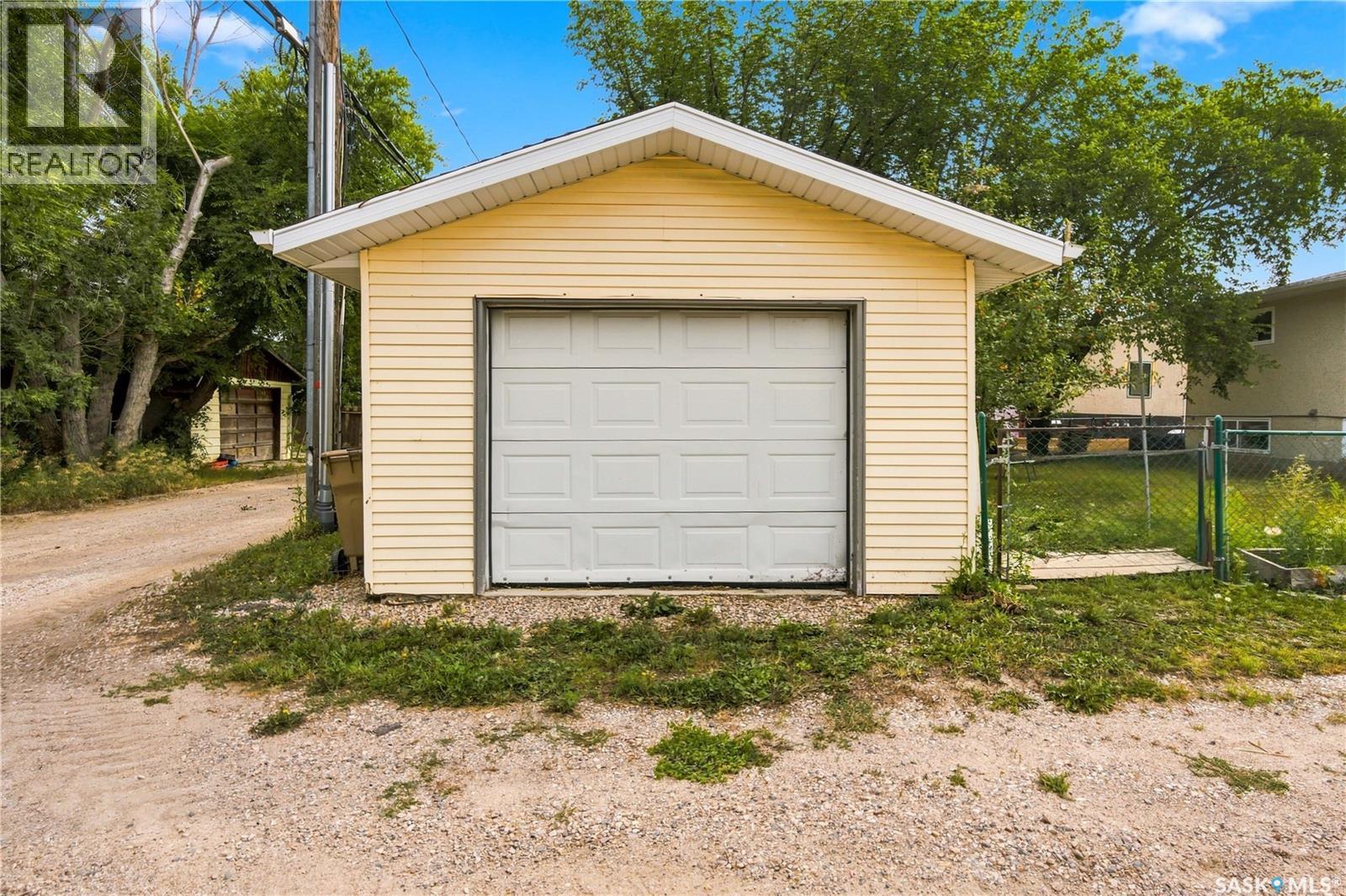 7110-7112 Dewdney Avenue, Regina, Saskatchewan  S4T 1E6 - Photo 46 - SK045644