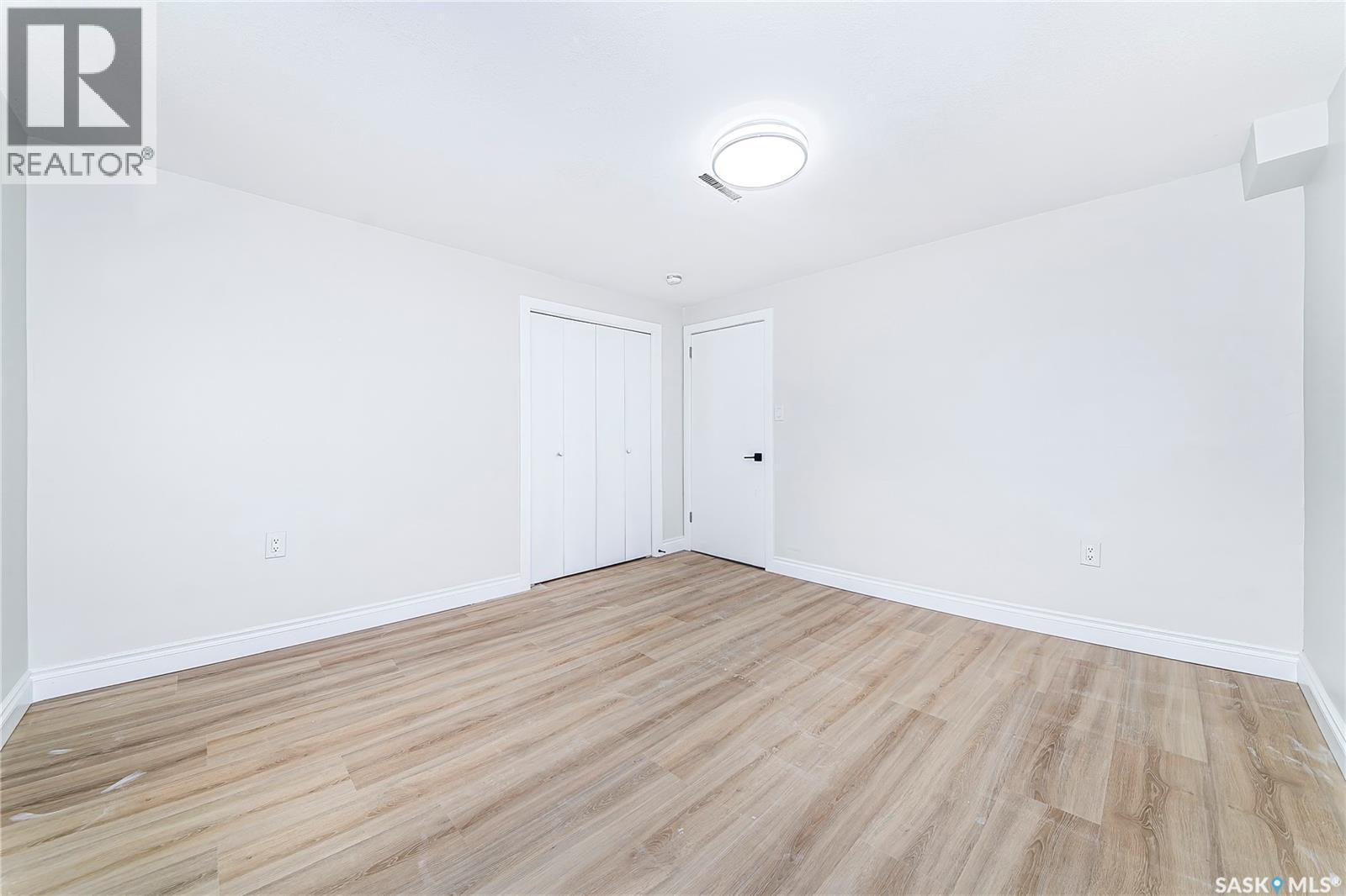 451 R Avenue S, Saskatoon, Saskatchewan  S7M 2Z4 - Photo 31 - SK045482