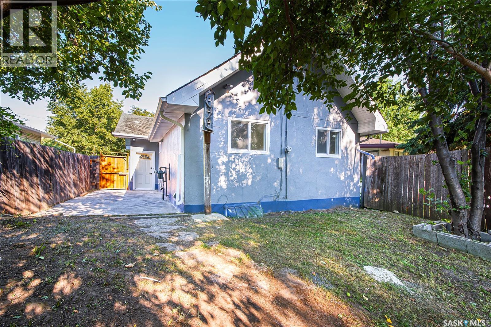 451 R Avenue S, Saskatoon, Saskatchewan  S7M 2Z4 - Photo 39 - SK045482