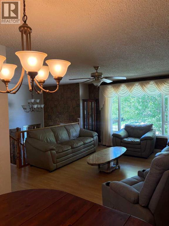 5144 35 Street E, Innisfail, Alberta  T4G 1H3 - Photo 12 - A2326435