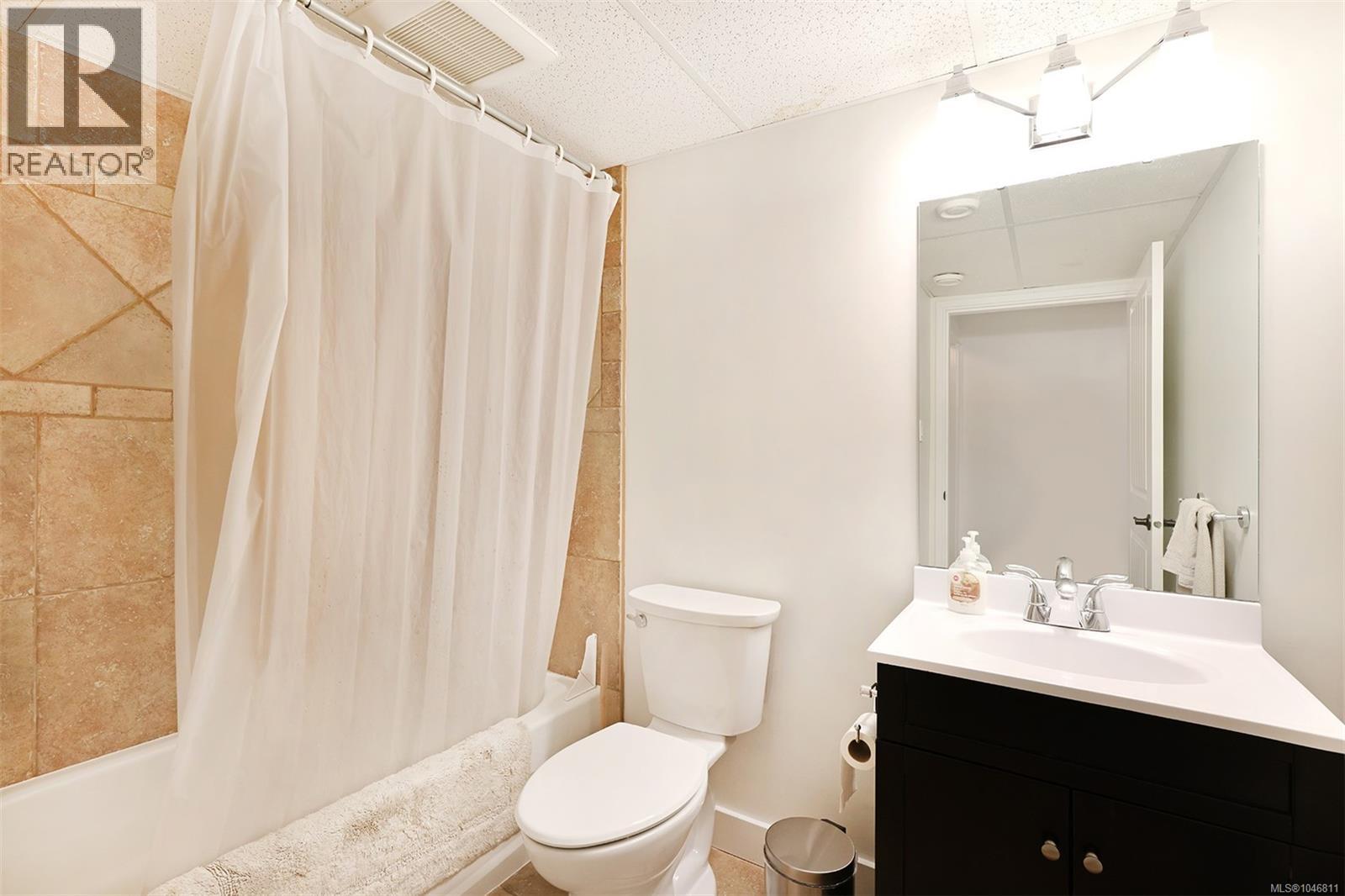 1302 Ocean View Ave, Comox, British Columbia  V9M 3R2 - Photo 38 - 1046811