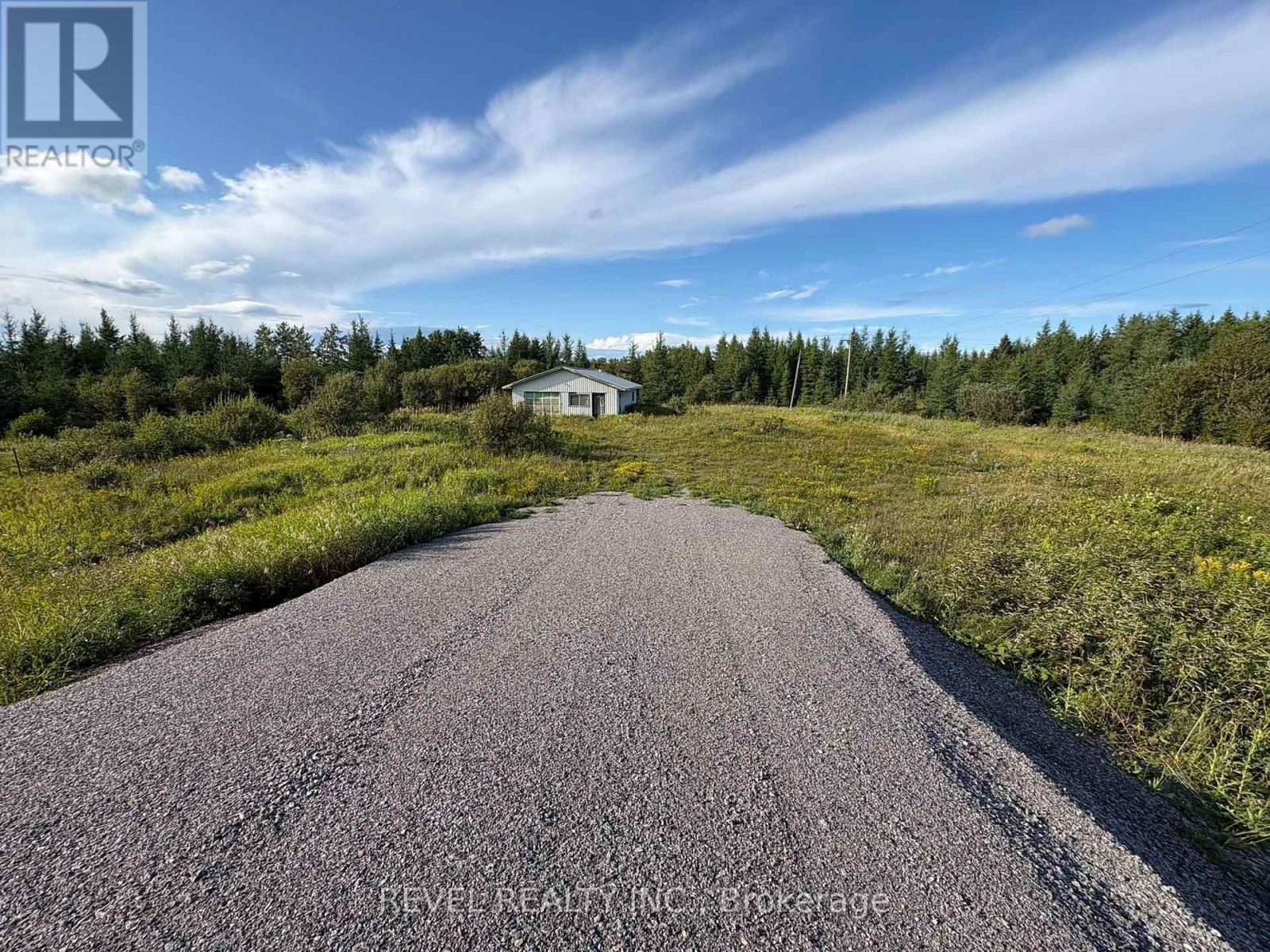 (Moonbeam) - 341 Highway 11 Highway W, Kapuskasing, Ontario  P0L 1V0 - Photo 5 - T13677560