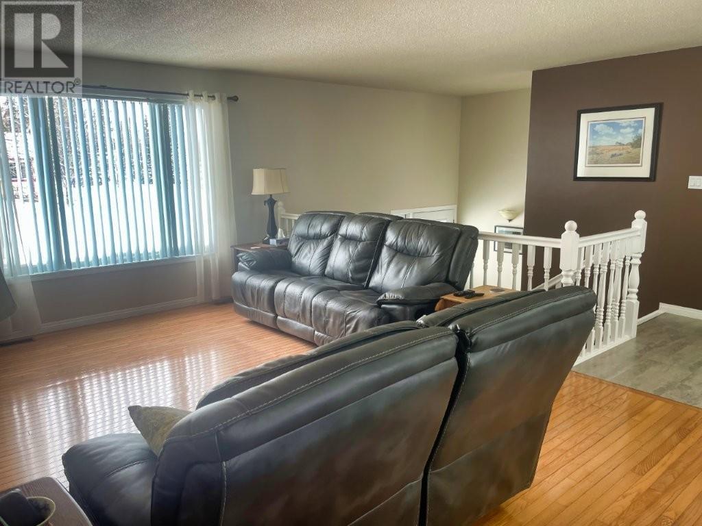 422 Birch Crescent, Nakina, Ontario  P0T 2H0 - Photo 10 - TB2600358