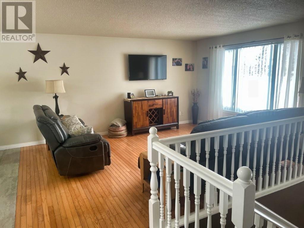 422 Birch Crescent, Nakina, Ontario  P0T 2H0 - Photo 7 - TB2600358