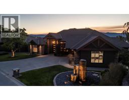 722 Kuipers Crescent, Kelowna, British Columbia  V1W 5B2 - Photo 4 - 10396333