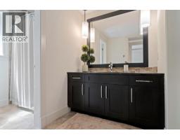 722 Kuipers Crescent, Kelowna, British Columbia  V1W 5B2 - Photo 46 - 10396333