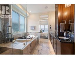 722 Kuipers Crescent, Kelowna, British Columbia  V1W 5B2 - Photo 27 - 10396333