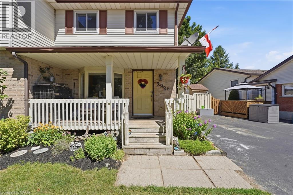 292 MAYVIEW Court Unit# B, Waterloo, Ontario