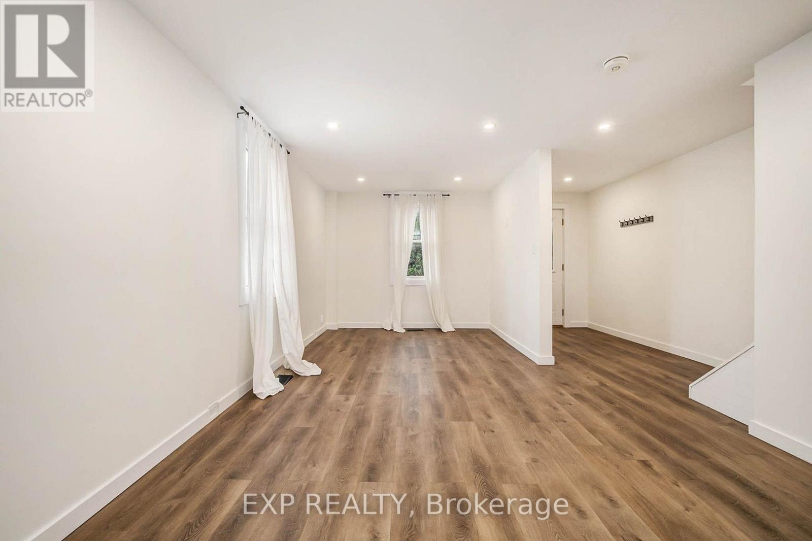 32 Colonel Murray Street, Ottawa, Ontario K0A 2Z0 - Photo 3 - X13677556