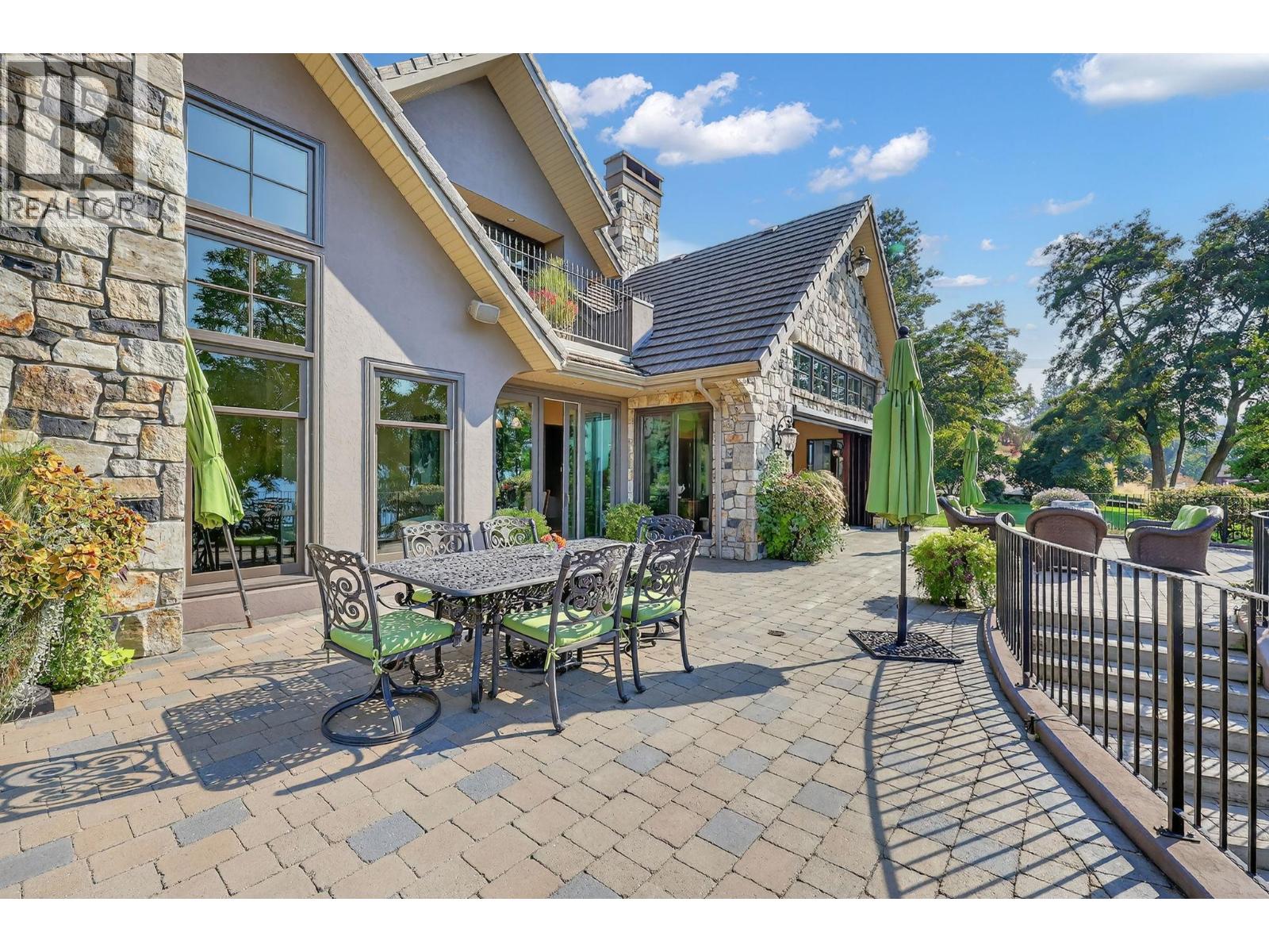 12056 Okanagan Centre Road W, Lake Country, British Columbia V4V 2H5 - Photo 22 - 10373261