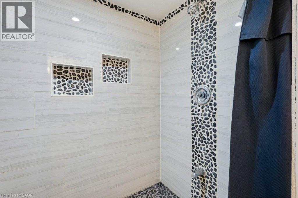 634 Cedargrove Place, Waterloo, Ontario  N2L 4Y9 - Photo 33 - 40855348