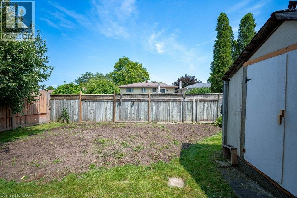 634 Cedargrove Place, Waterloo, Ontario  N2L 4Y9 - Photo 41 - 40855348