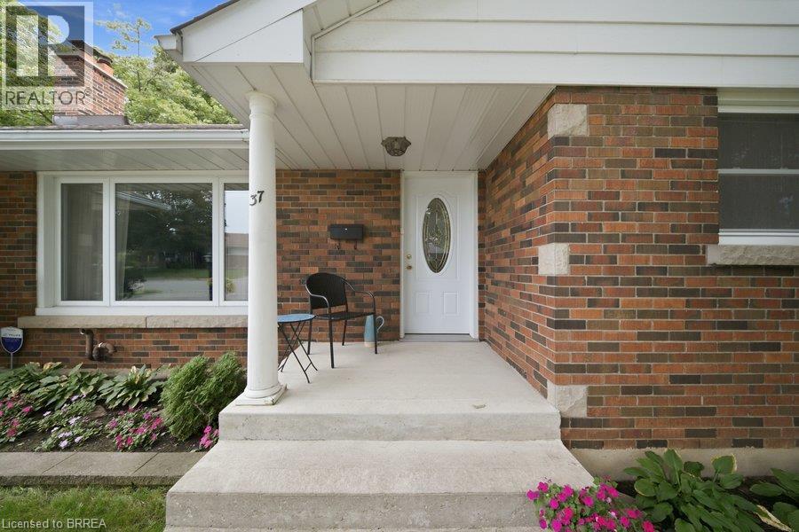 37 Burke Avenue, Brantford, Ontario  N3S 6V5 - Photo 14 - 40855369