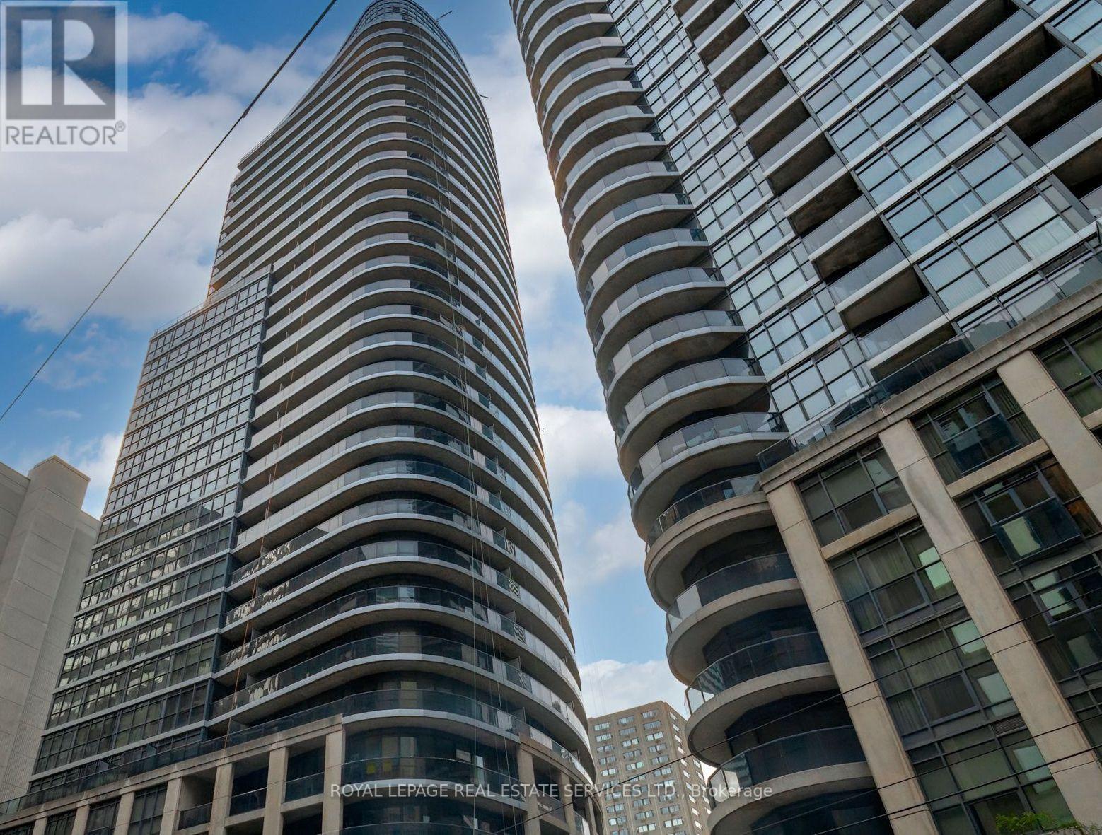 603 - 25 CARLTON STREET, Toronto, Ontario