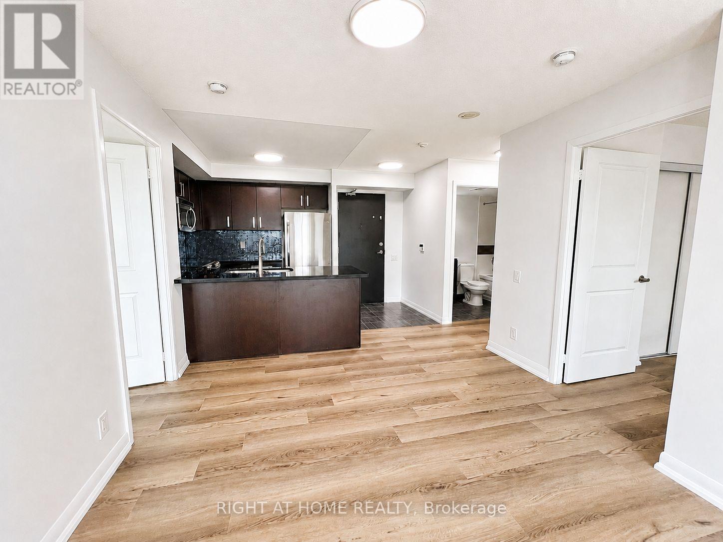809 - 17 Anndale Drive, Toronto, Ontario  M2N 2W7 - Photo 5 - C13677540