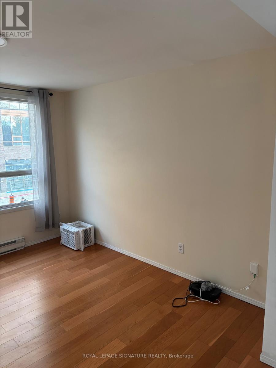 3 - 620 Dundas Street W, Toronto, Ontario  M5T 1H7 - Photo 2 - C13677604