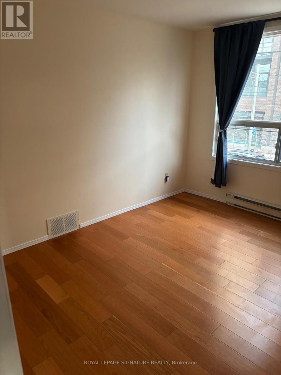3 - 620 Dundas Street W, Toronto, Ontario  M5T 1H7 - Photo 3 - C13677604
