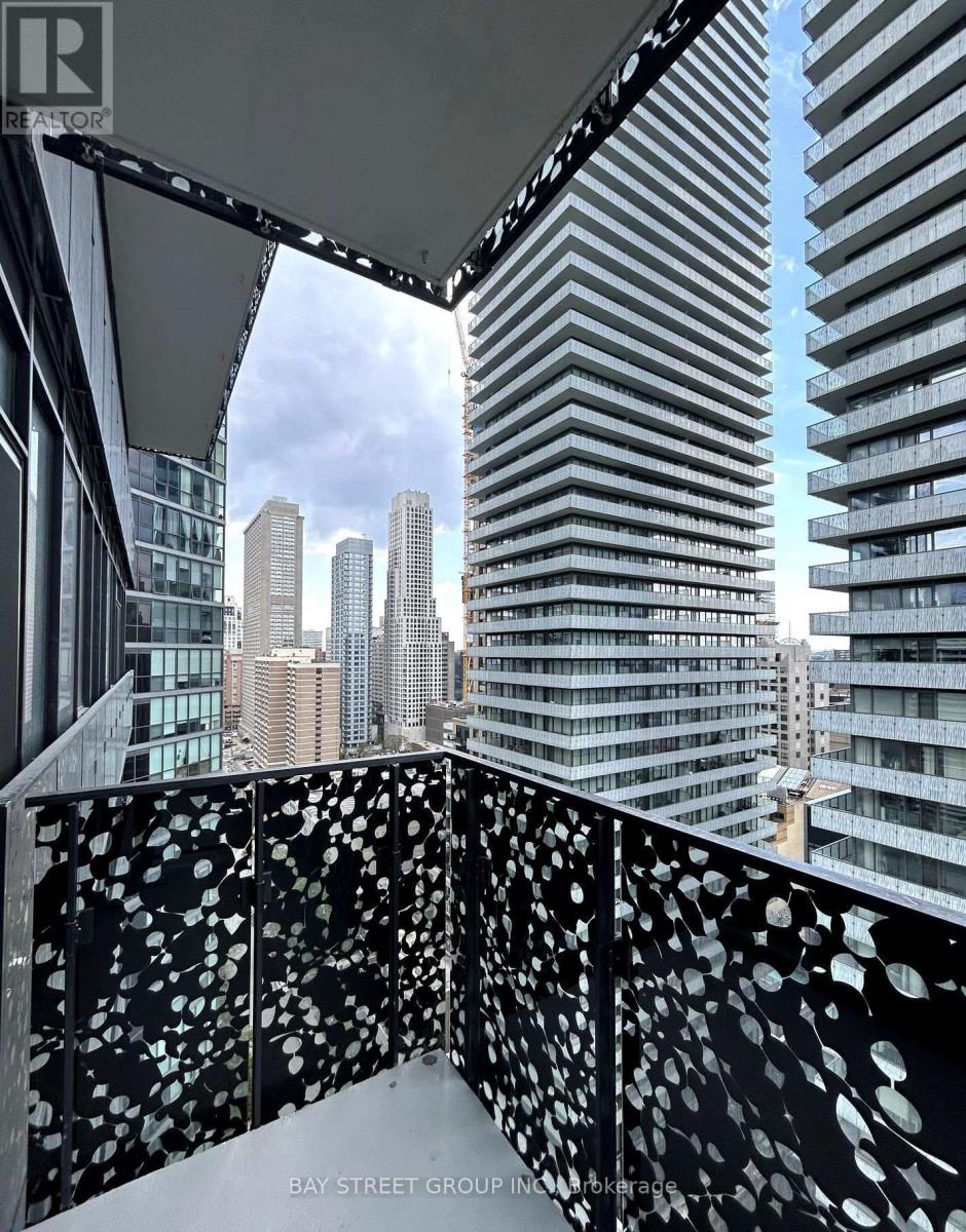 2011 - 55 Charles Street E, Toronto, Ontario  M4Y 1S9 - Photo 15 - C13677624
