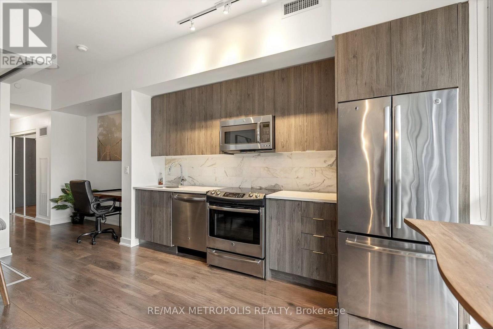 710 - 50 Bruyeres Mews, Toronto, Ontario  M5V 0H8 - Photo 12 - C13677628