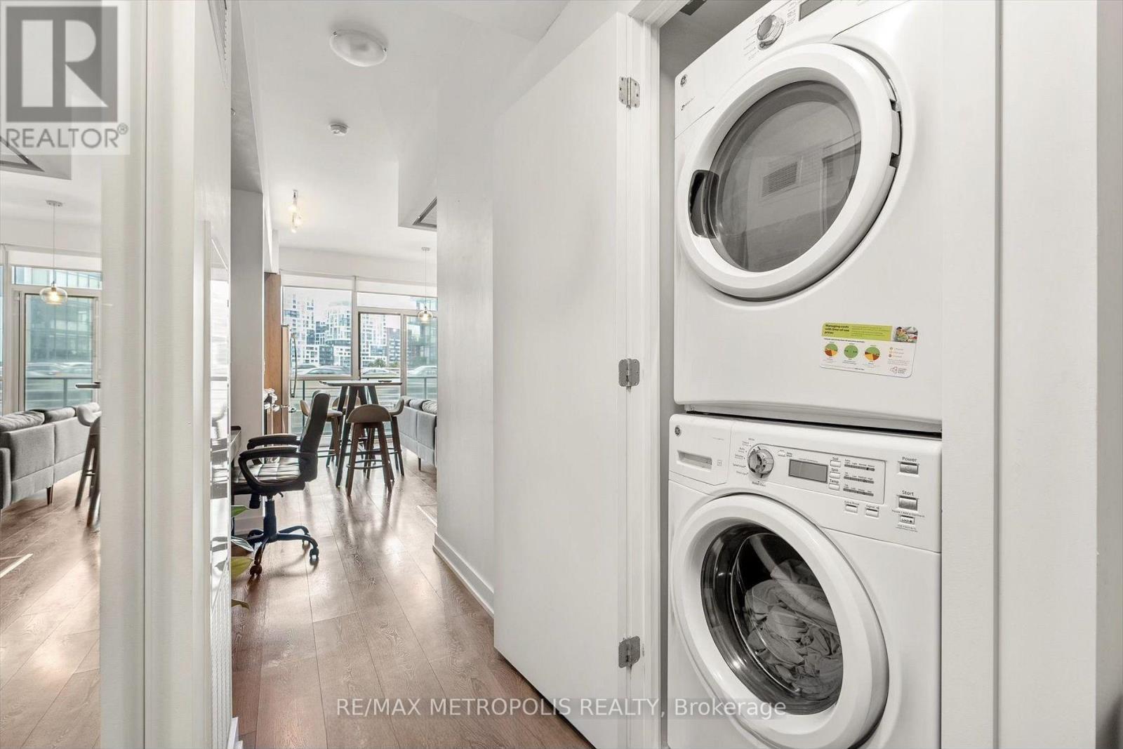710 - 50 Bruyeres Mews, Toronto, Ontario  M5V 0H8 - Photo 5 - C13677628