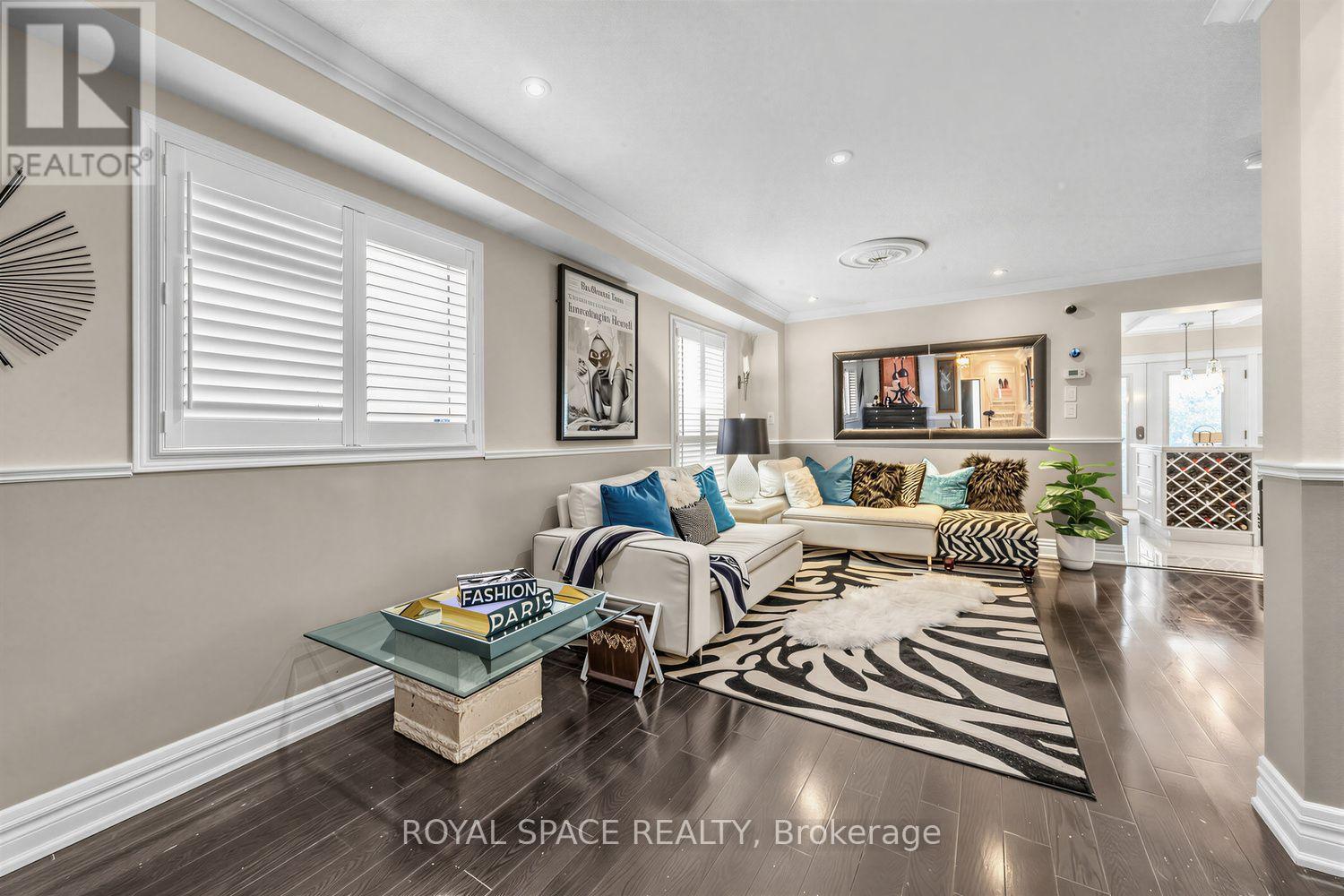 7 Urwin Street, Ajax, Ontario  L1T 0G7 - Photo 4 - E13677594