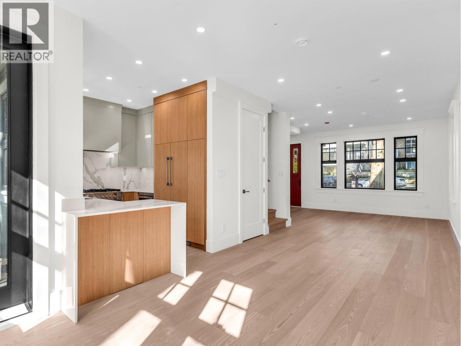 2566 W 2nd Avenue, Vancouver, British Columbia V6K 1J8 - Photo 10 - R3155892