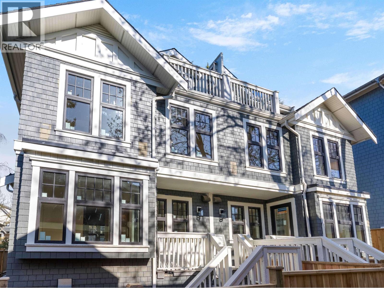2568 W 2nd Avenue, Vancouver, British Columbia V6K 1J8 - Photo 3 - R3155899