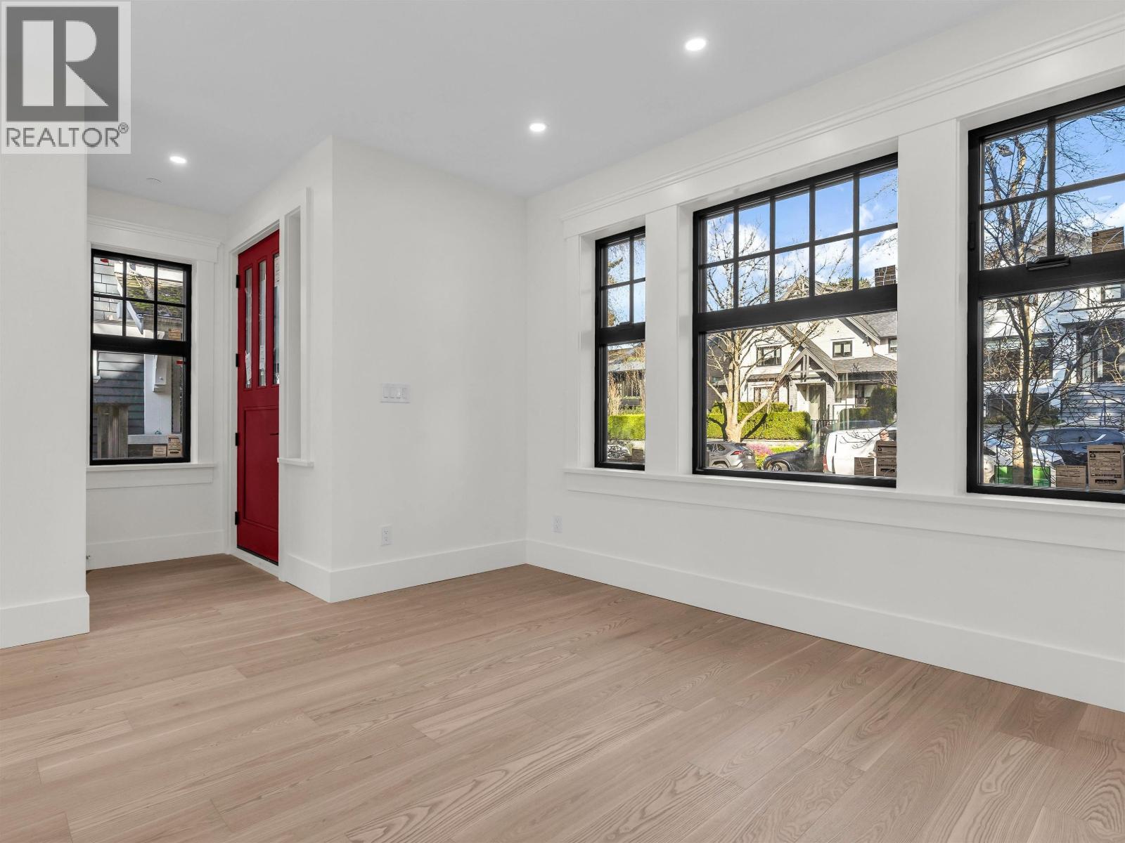2568 W 2nd Avenue, Vancouver, British Columbia V6K 1J8 - Photo 5 - R3155899