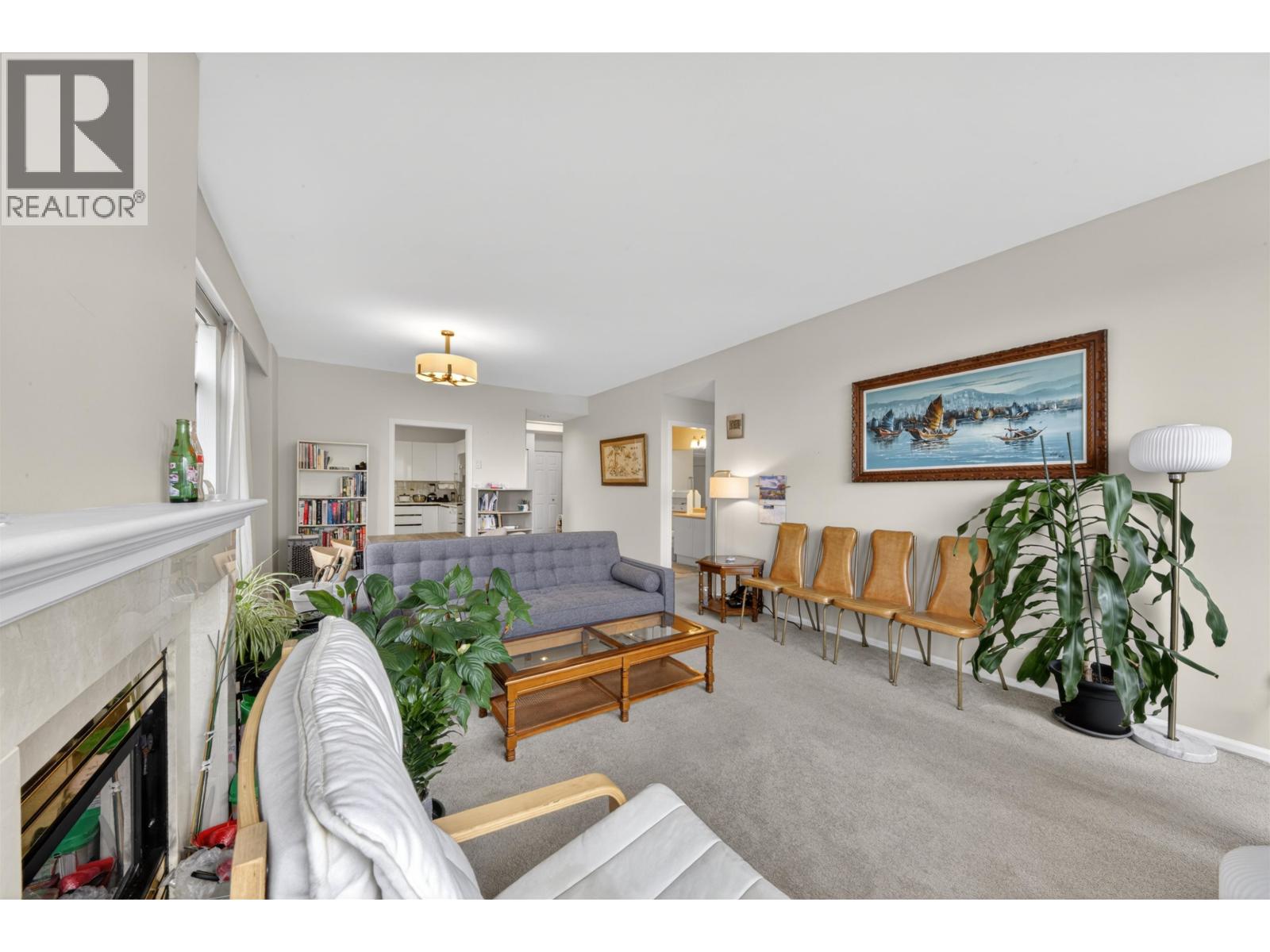 602 6521 Bonsor Avenue, Burnaby, British Columbia  V5H 4N3 - Photo 3 - R3155908