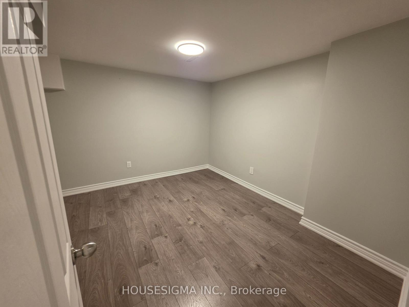 Lower - 158 Patterson Street, Newmarket, Ontario  L3Y 4Y8 - Photo 5 - N13677614