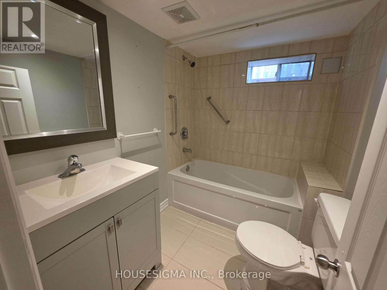 Lower - 158 Patterson Street, Newmarket, Ontario  L3Y 4Y8 - Photo 6 - N13677614
