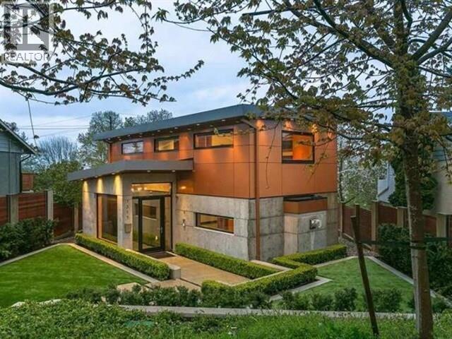 7317 BARNET ROAD, Burnaby, British Columbia