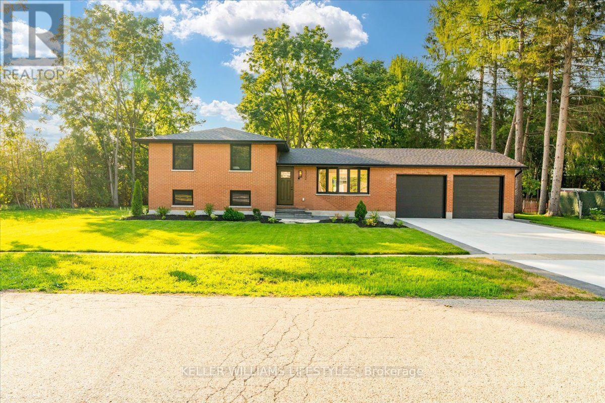 572 CHURCHILL CRESCENT, Strathroy-Caradoc, Ontario