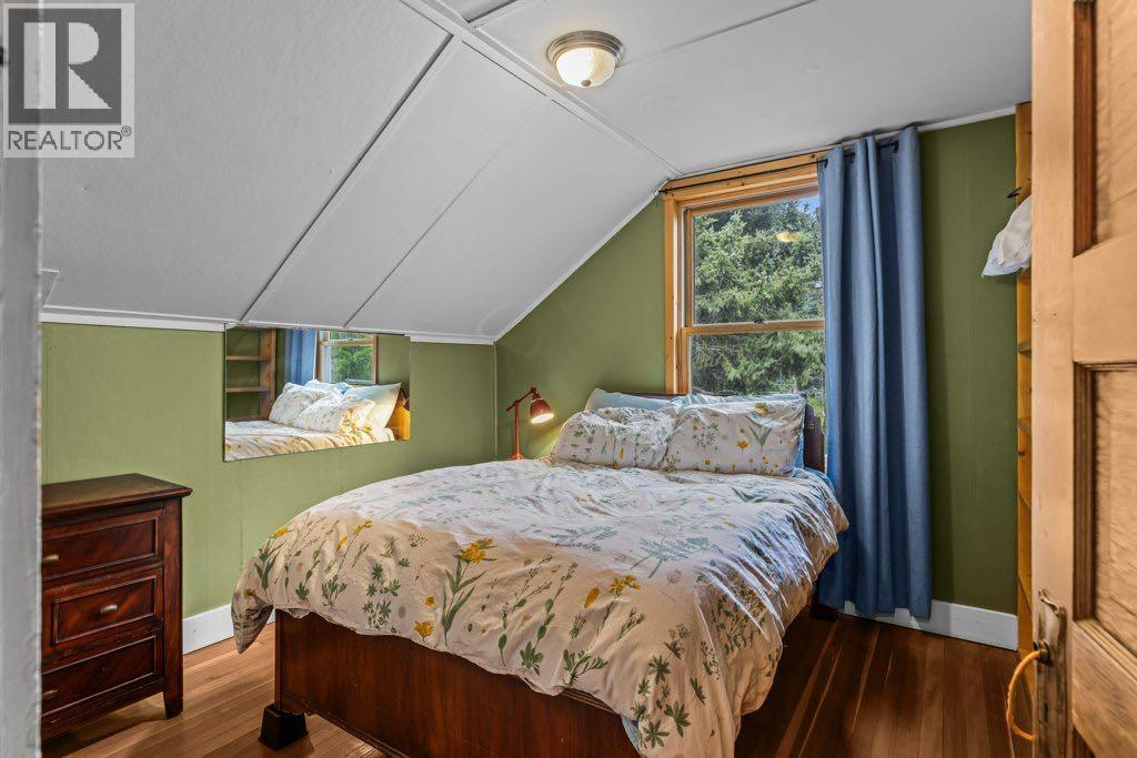 A And B, 132 Rundle Crescent, Canmore, Alberta  T1W 2L6 - Photo 14 - A2333479