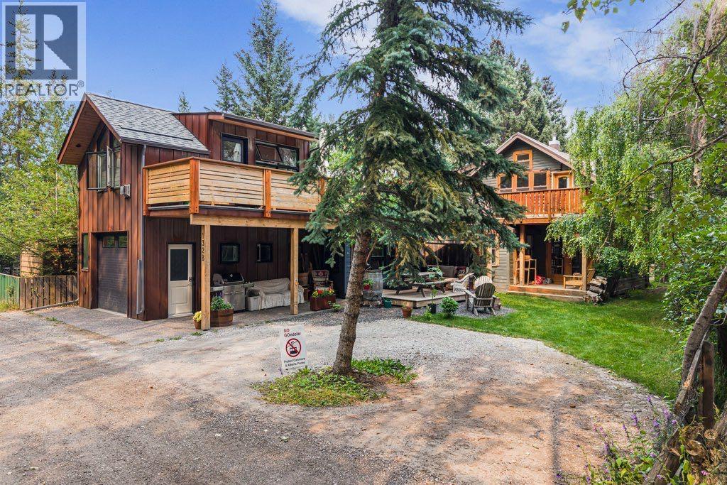 A And B, 132 Rundle Crescent, Canmore, Alberta  T1W 2L6 - Photo 42 - A2333479