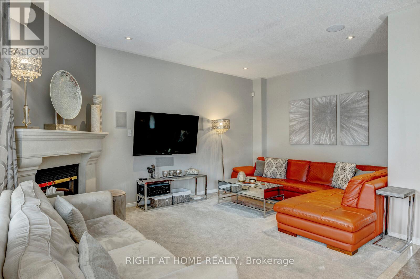 4936 Sebastian Drive, Mississauga, Ontario  L5M 7N8 - Photo 12 - W13677532