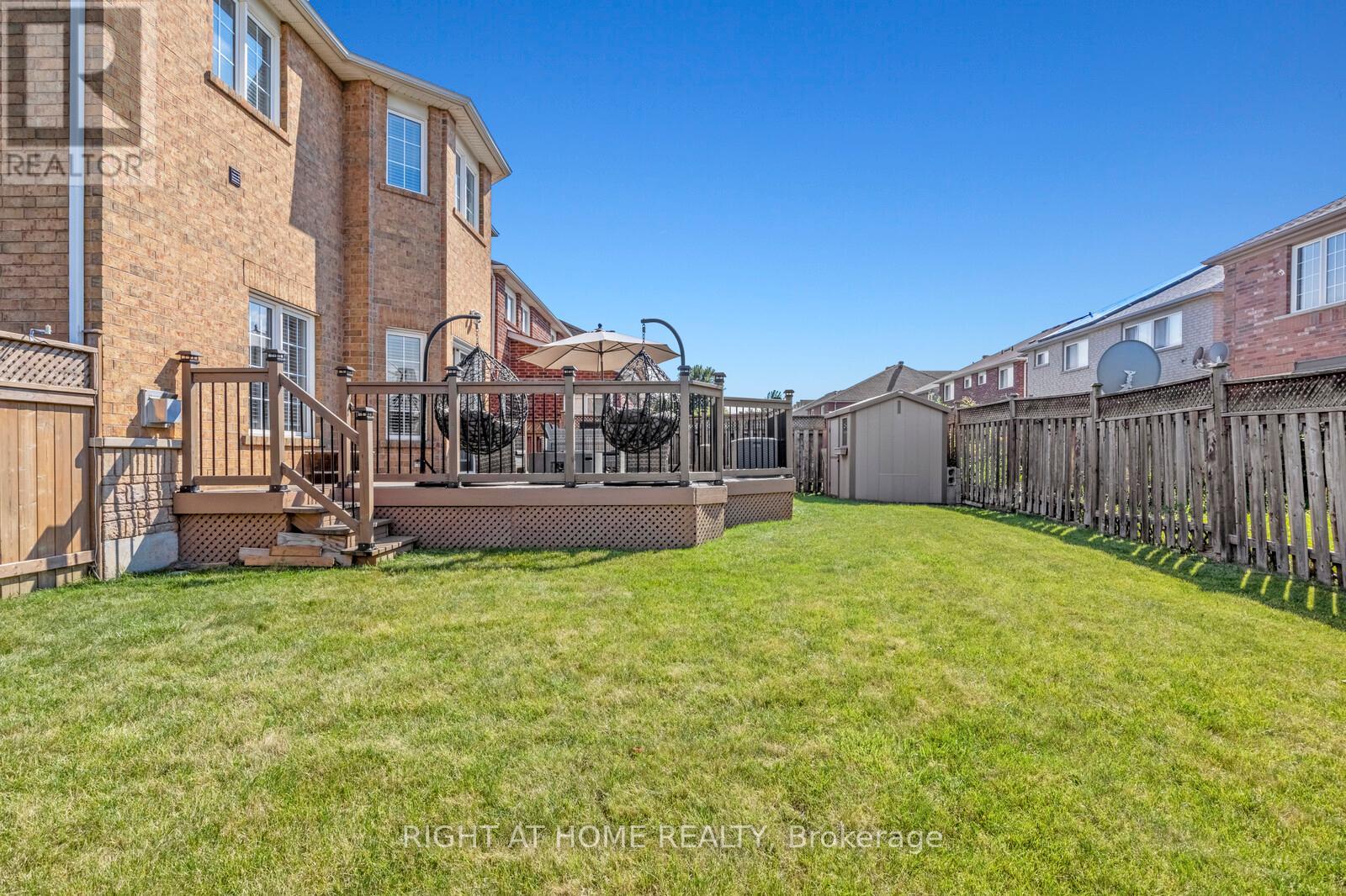 4936 Sebastian Drive, Mississauga, Ontario  L5M 7N8 - Photo 33 - W13677532