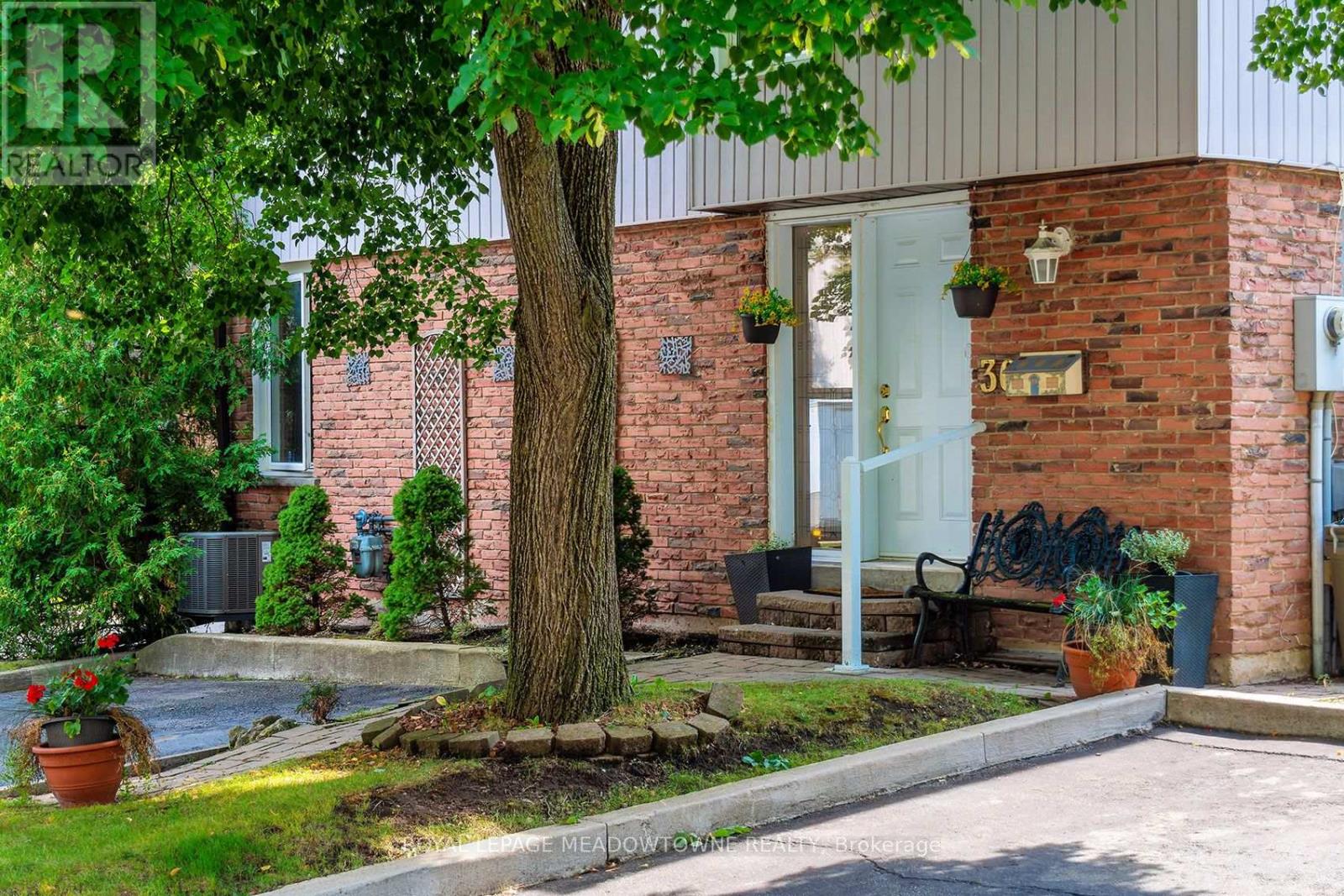 30 - 59 Kenninghall Boulevard, Mississauga, Ontario L5N 1J6 - Photo 3 - W13677544