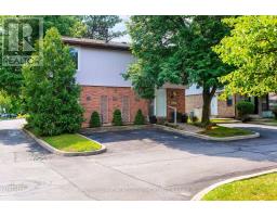 30 - 59 KENNINGHALL BOULEVARD, Mississauga, Ontario